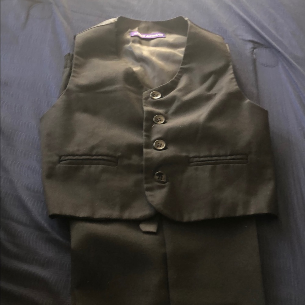Boys James Morgan Black Suit Size 5